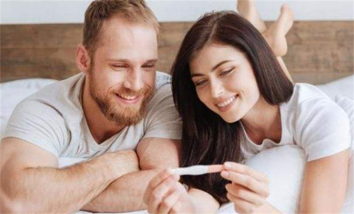 夫妻试管成功